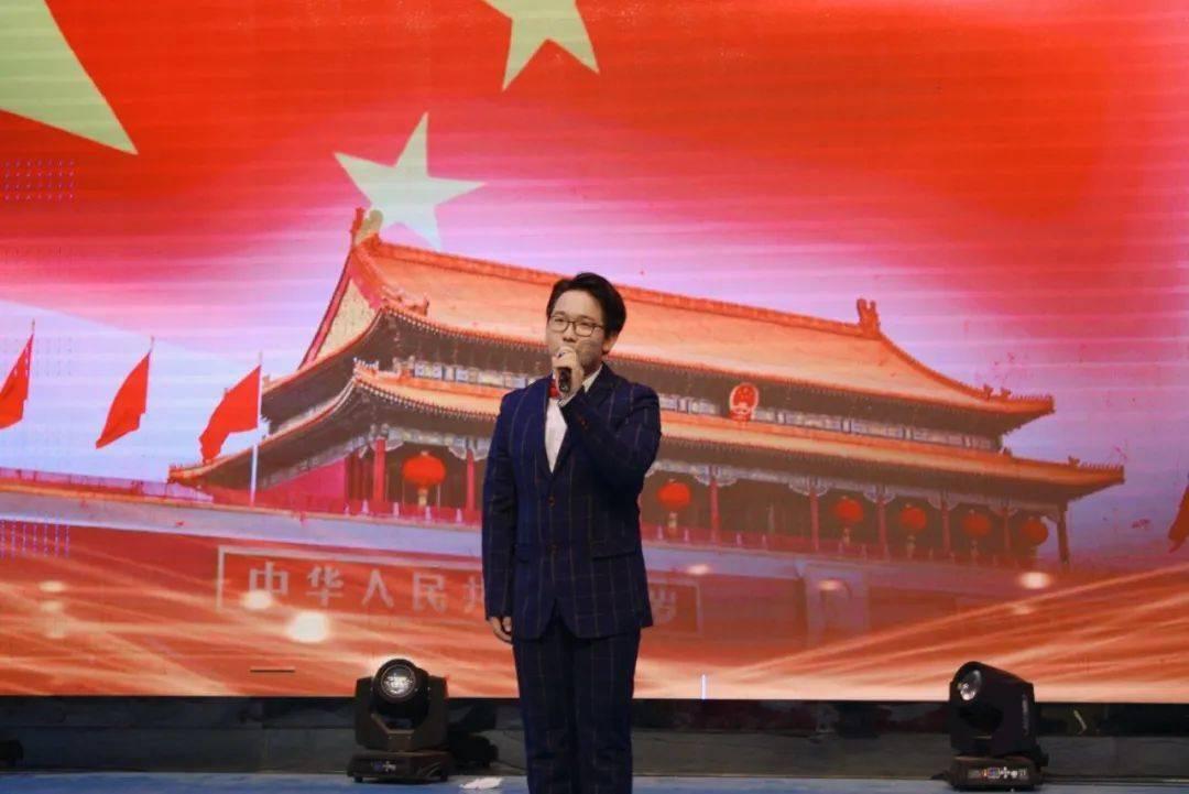 给小怪喂食